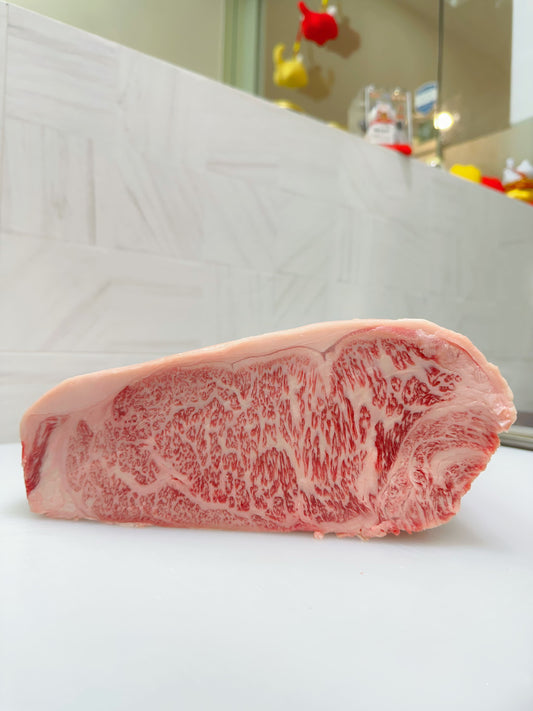 Uonuma Niigata Yukimuro Snow-Aged Wagyu A4 Striploin (200g)